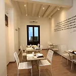 Bed and breakfast Teatro Del Sole 3*